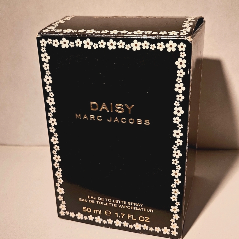 Marc Jacobs Daisy 50mL Nearly New Womans Perfume